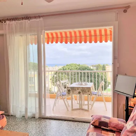 Apartment Studio Cabine, Piscine, Tennis, Parking, Proche Plage Et Commerces - Fr-1-251-481 Le Lavandou